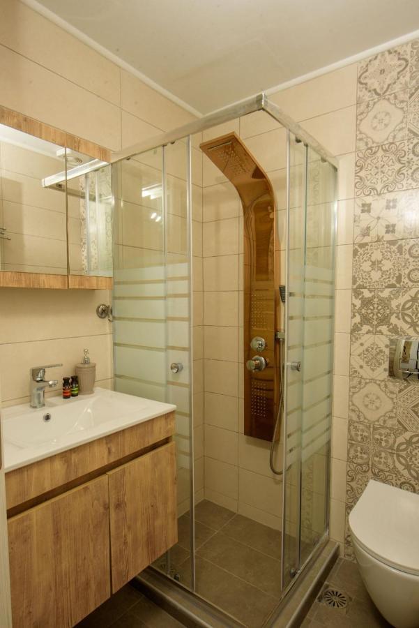 Apartamento Στ' Ακρογιάλι Nea Roda Exterior foto